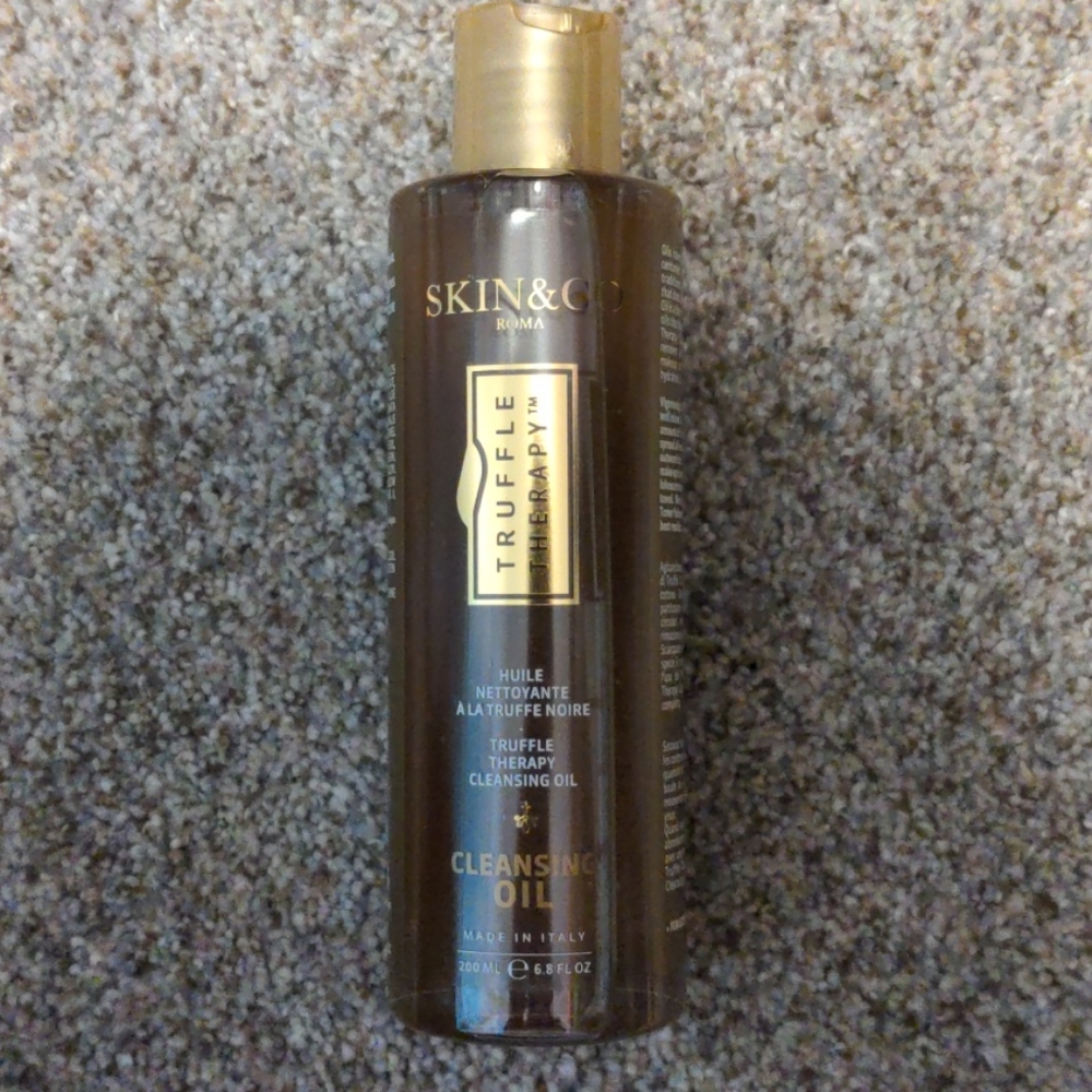 Skin & Co Truffle Therapy Cleansing Oil